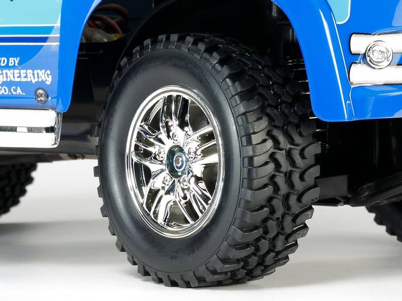 Tamiya 58663 Toyota Hilux Extra Cab (CC-01)