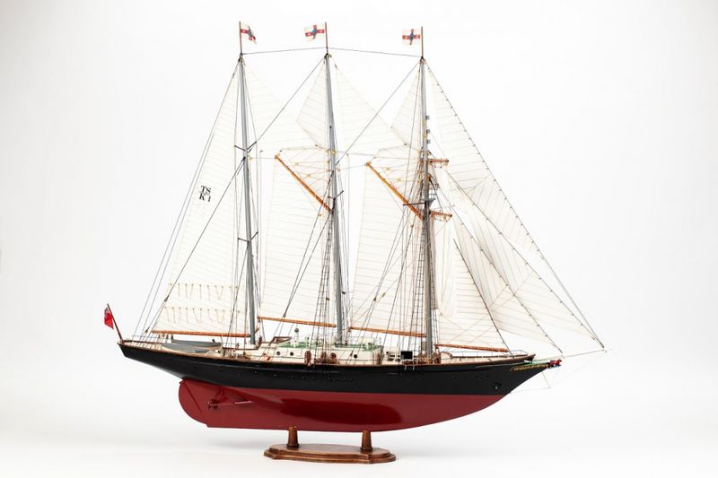 Billing Boats 01-00-0706 1:75 Sir Winston Churchill