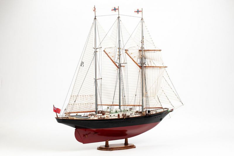 Billing Boats 01-00-0706 1:75 Sir Winston Churchill